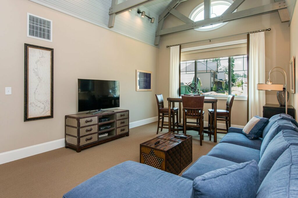 Hamptons Clubhouse Interior (2)